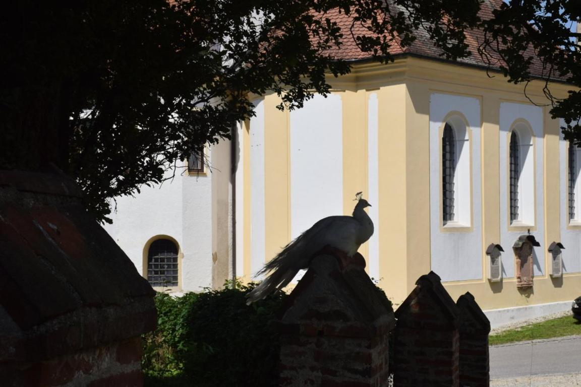 Schlossgut Tunzenberg Mengkofen ภายนอก รูปภาพ